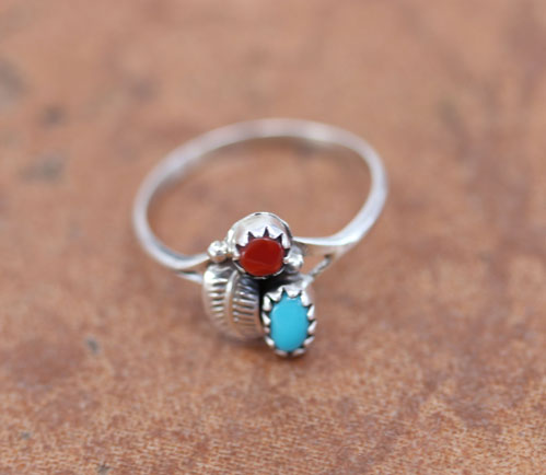Navajo Silver Turquoise Coral Ring Size 5 1/2