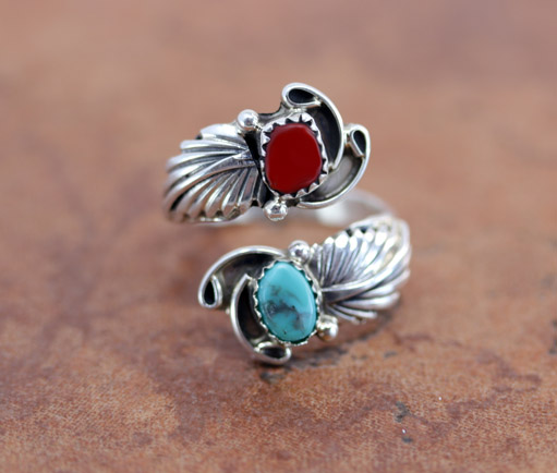 Navajo Silver Turquoise Coral Spoon Ring Size 6_9