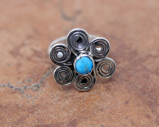 Navajo Silver Turquoise Flower Ring Size 6